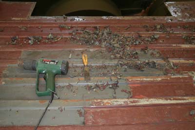 Blech entlackt mit Heissluftpistole